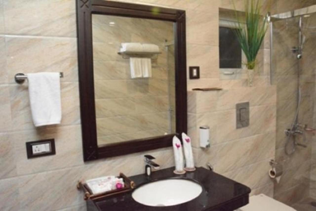 Hotel Atithi Guváhátí Exteriér fotografie