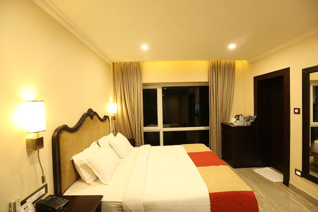 Hotel Atithi Guváhátí Exteriér fotografie